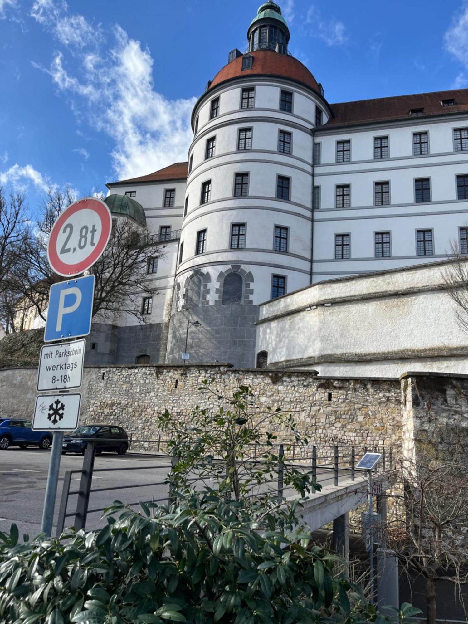 Zimmer Zum Vermieten Direkt An Der Donau Und Am Schloss Нойбург-ан-дер-Донау Экстерьер фото