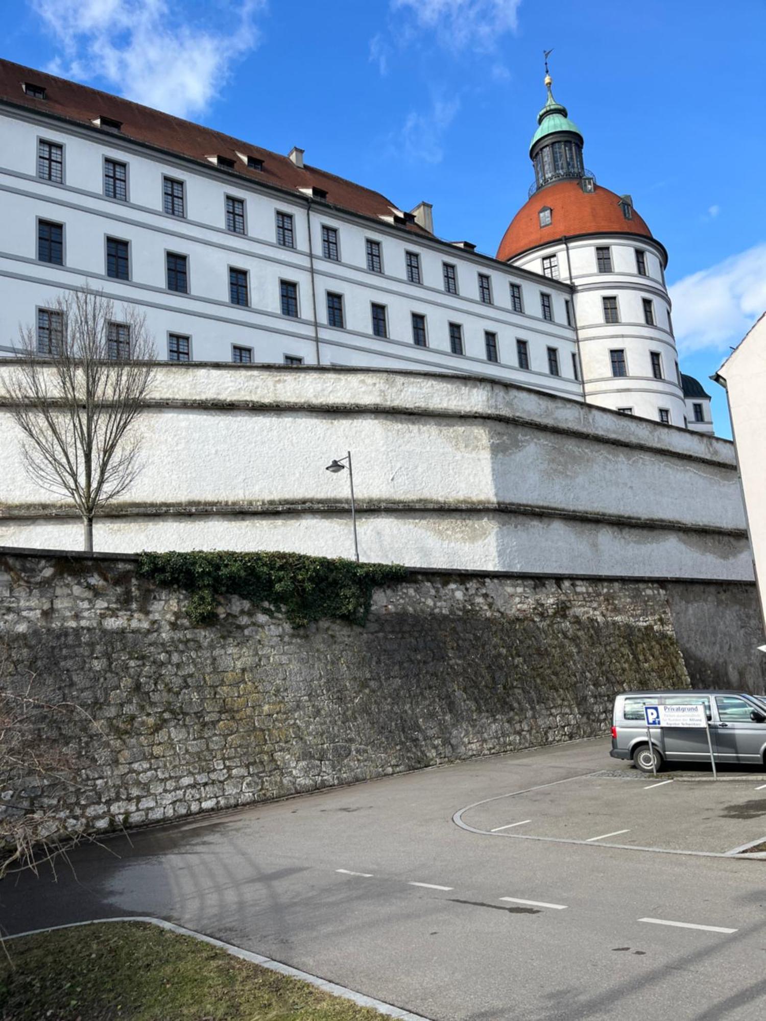 Zimmer Zum Vermieten Direkt An Der Donau Und Am Schloss Нойбург-ан-дер-Донау Экстерьер фото